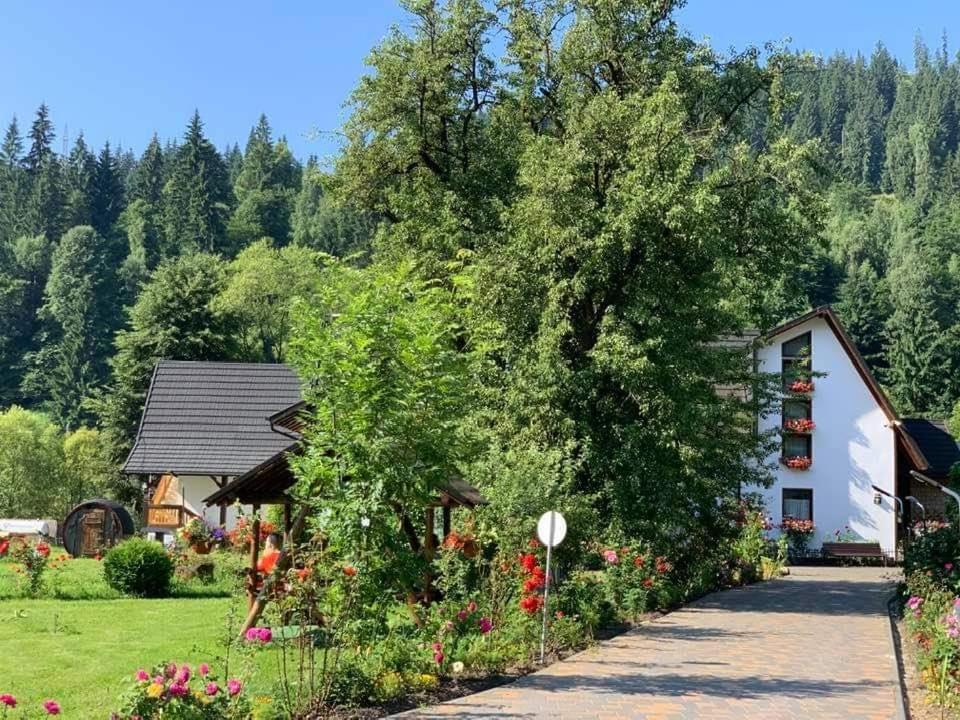 Casa Baciu Fundu Moldovei Exterior foto