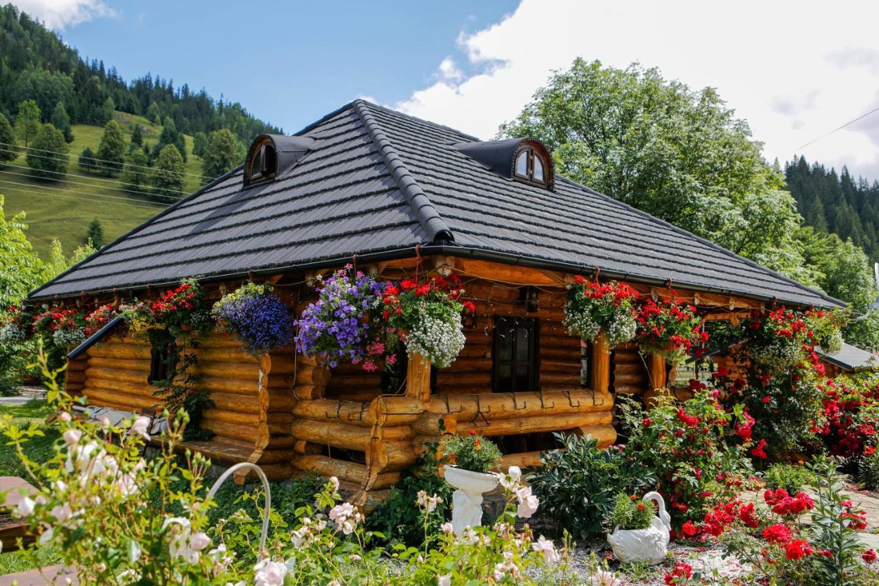 Casa Baciu Fundu Moldovei Exterior foto